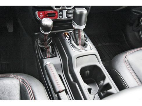 Used 2023 Jeep Gladiator Rubicon w/ LED Lighting Group image 24