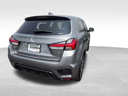 Used 2025 Mitsubishi Outlander Sport SE AWD/4WD image 7