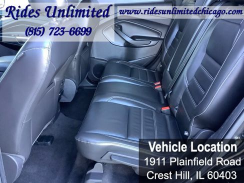 Used 2017 Ford Escape Titanium image 28