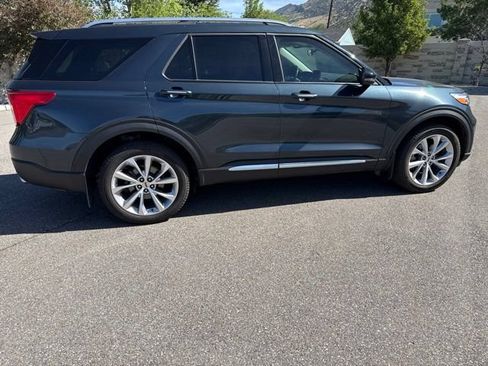 Certified 2023 Ford Explorer Platinum w/ Technology Package AWD/4WD image 12