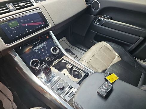 Used 2018 Land Rover Range Rover Sport HSE AWD/4WD image 30