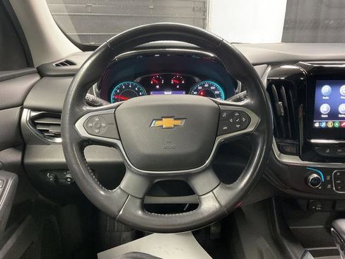 Used 2021 Chevrolet Traverse LT w/ LT Premium Package image 19