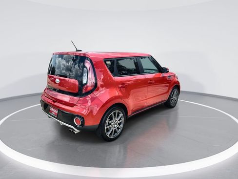Used 2018 Kia Soul ! FWD image 8