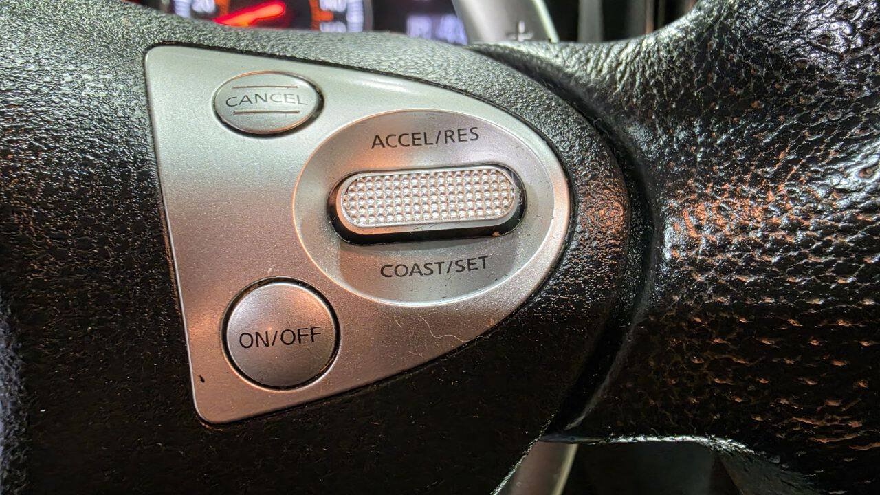 Used 2013 Nissan Maxima 3.5 SV w/ Premium Pkg FWD image 23