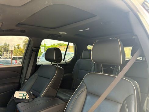 Used 2023 Chevrolet Traverse Premier w/ Redline Edition FWD image 34