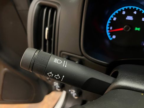 Used 2019 Chevrolet Colorado ZR2 w/ Colorado ZR2 Bison Edition image 22