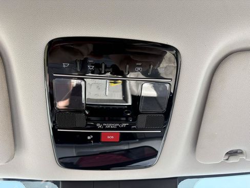 Used 2024 Hyundai Santa Fe SEL AWD/4WD image 16