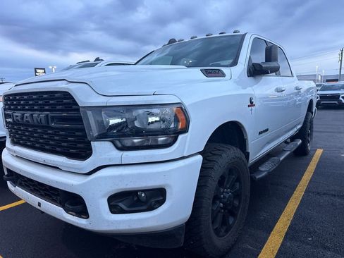 Used 2022 RAM 2500 Big Horn w/ Night Edition AWD/4WD image 1