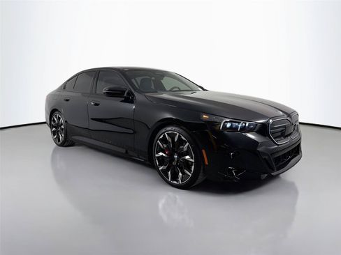 New 2026 BMW i5 M60 AWD/4WD image 3