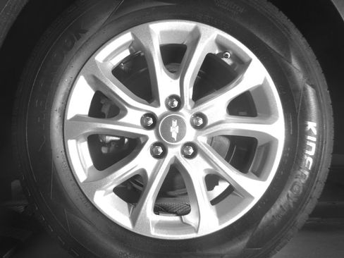 Used 2019 Chevrolet Equinox LT w/ Sun & Navigation Package AWD/4WD image 10
