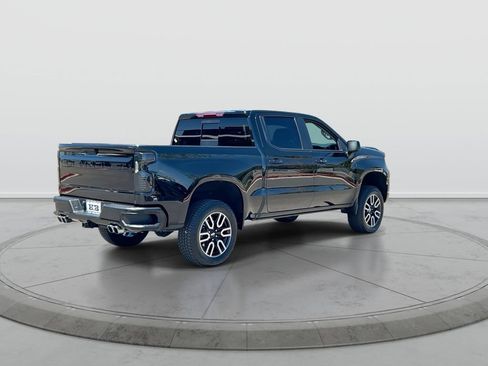 Used 2025 Chevrolet Silverado 1500 LT Trail Boss w/ Convenience Package II AWD/4WD image 8