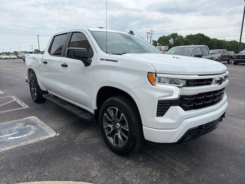 Used 2024 Chevrolet Silverado 1500 RST w/ Convenience Package II AWD/4WD image 3