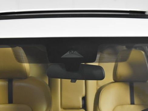 Certified 2024 Nissan Sentra SV w/ SV Premium Package FWD image 38