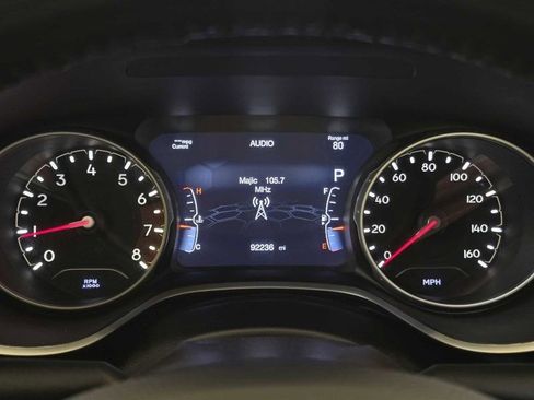 Used 2020 Jeep Compass Limited AWD/4WD image 9