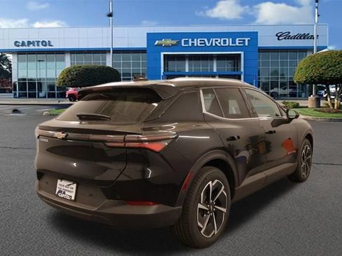 New 2026 Chevrolet Equinox EV LT FWD image 3