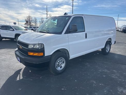 New 2025 Chevrolet Express 2500 w/ Driver Convenience Package RWD image 7