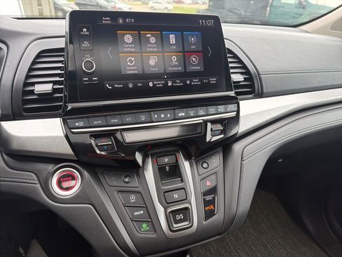 Used 2026 Honda Odyssey EX-L image 16