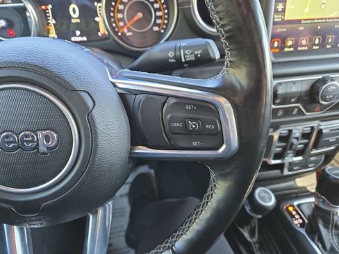 Used 2021 Jeep Gladiator Overland w/ Uconnect 4C Nav & Sound Group AWD/4WD image 21