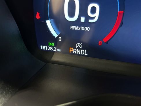 Certified 2025 Ford Explorer ST-Line w/ ST-Line Street Pack image 17