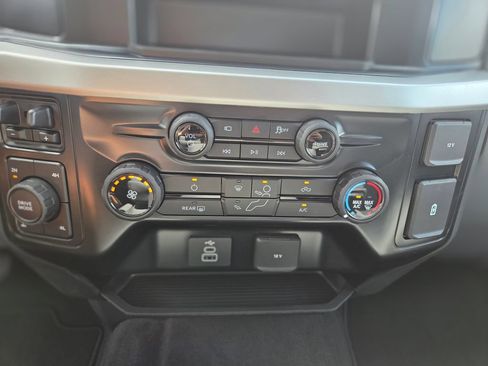 New 2026 Ford F350 XL w/ STX Appearance Package AWD/4WD image 23