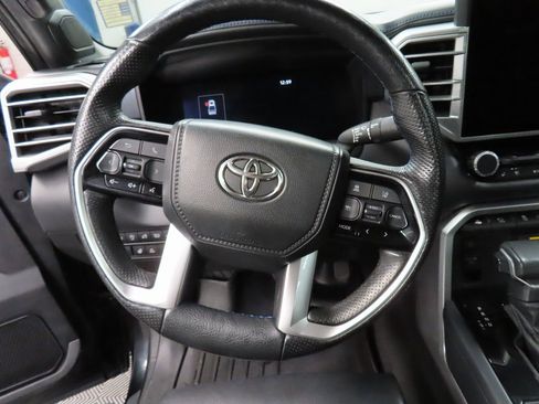 Used 2022 Toyota Tundra Platinum image 46