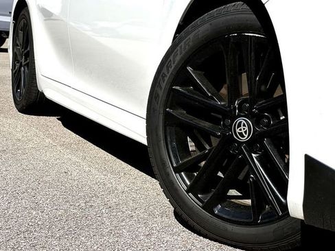 Certified 2025 Toyota Camry SE image 2