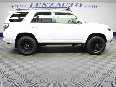 Used 2016 Toyota 4Runner TRD Pro image 2