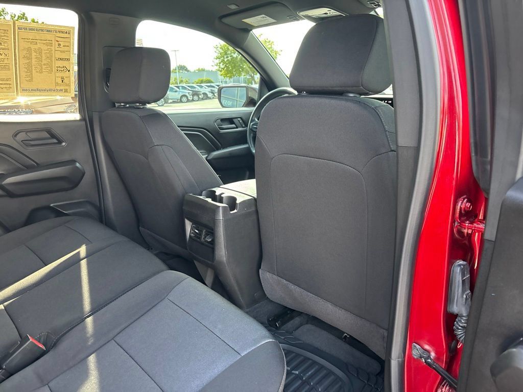 Used 2026 Chevrolet Colorado Trail Boss AWD/4WD image 18