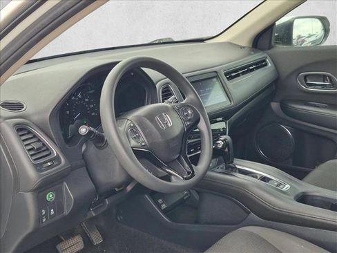 Used 2022 Honda HR-V EX image 8