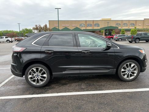 Used 2017 Ford Edge Titanium w/ Equipment Group 302A AWD/4WD image 4