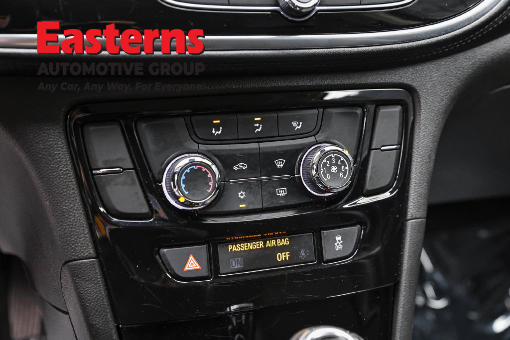 Used 2021 Buick Encore Preferred w/ Safety Package FWD image 21