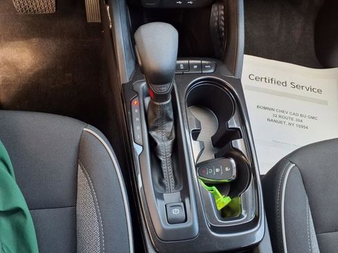 Used 2025 Chevrolet TrailBlazer LT w/ Driver Confidence Package image 14