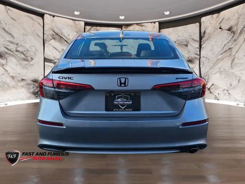 Used 2022 Honda Civic Sport image 7