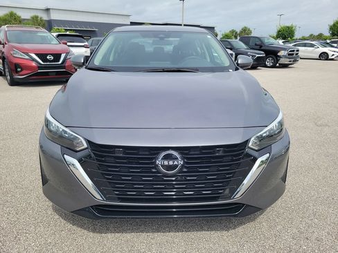 Used 2025 Nissan Sentra S FWD image 4