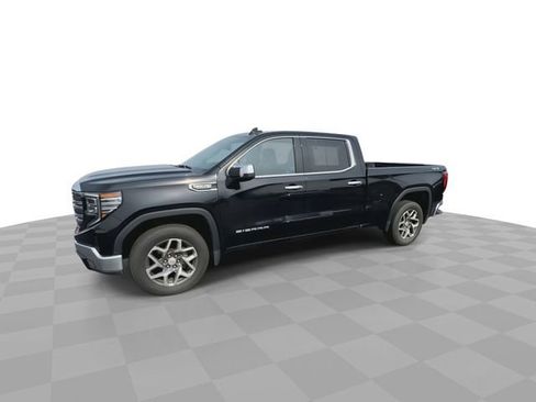 Used 2022 GMC Sierra 1500 SLT w/ SLT Convenience Package image 5