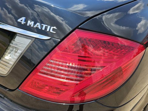 Used 2012 Mercedes-Benz CL 550 4MATIC w/ Sport Pkg image 9