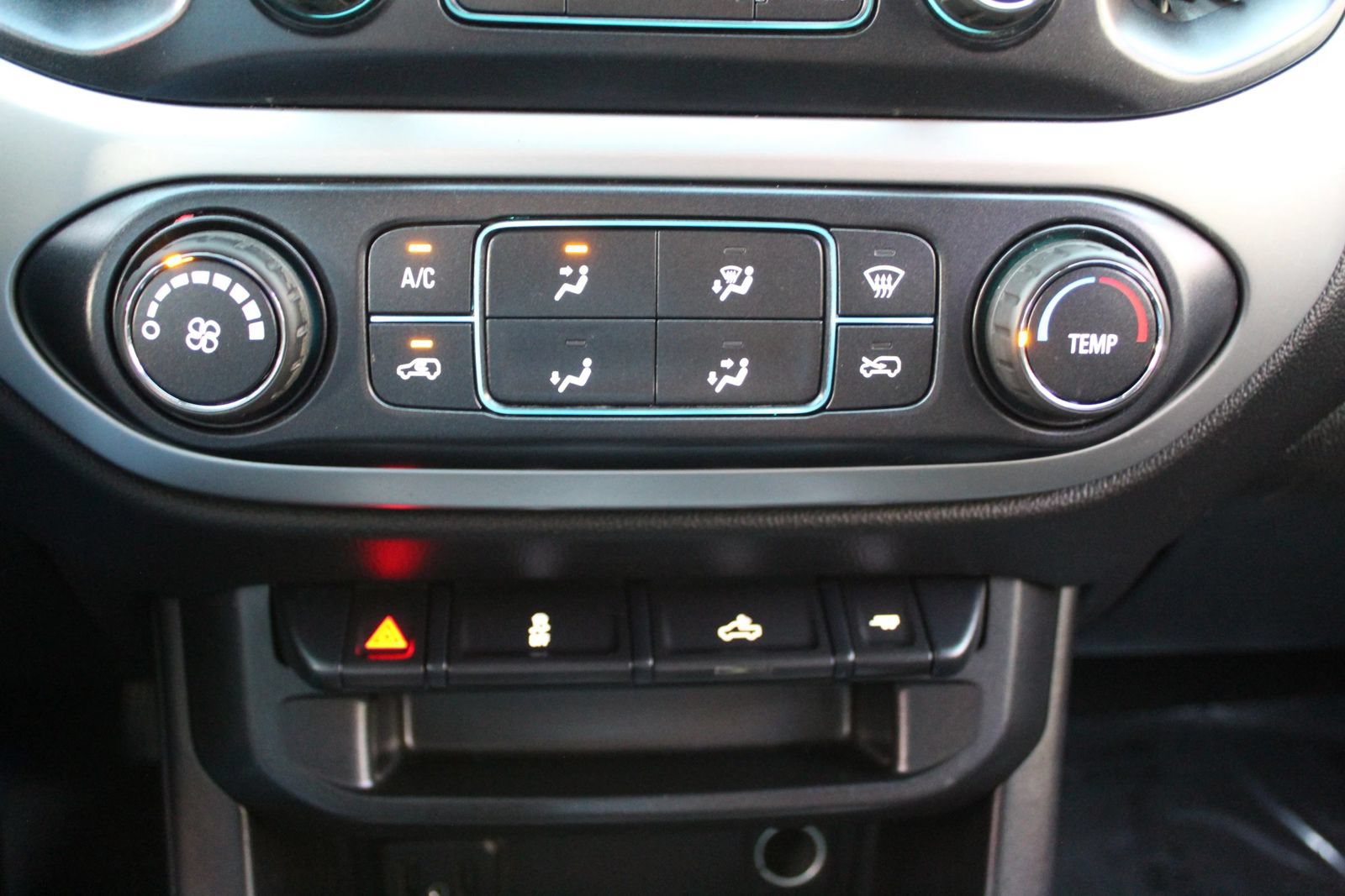Used 2020 Chevrolet Colorado LT RWD image 20