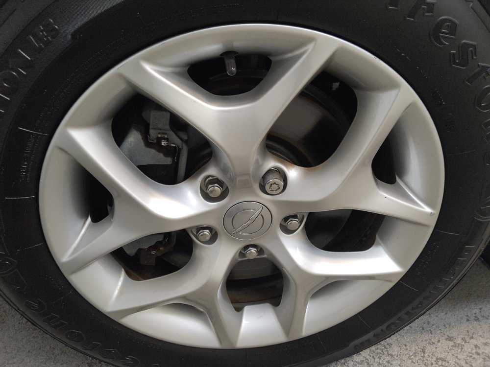 Used 2019 Chrysler Pacifica Touring Plus w/ Tire & Wheel Group FWD image 31