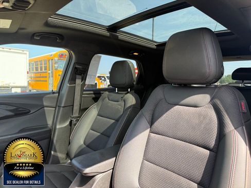 Used 2021 Chevrolet TrailBlazer RS w/ Sun and Liftgate Package AWD/4WD image 9