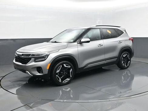 Used 2024 Kia Seltos SX image 1