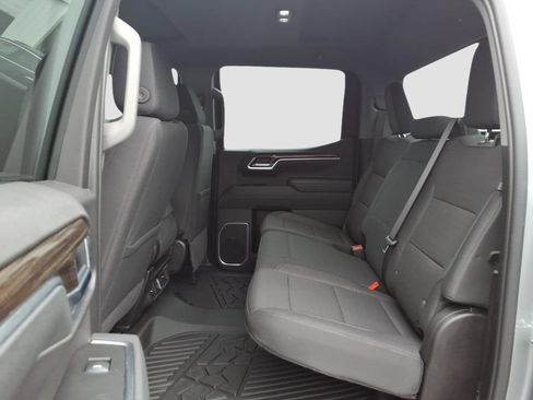 Used 2025 Chevrolet Silverado 1500 LT w/ Protection Package AWD/4WD image 14