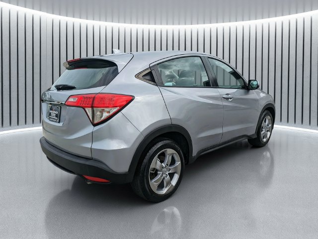 Used 2019 Honda HR-V LX image 4