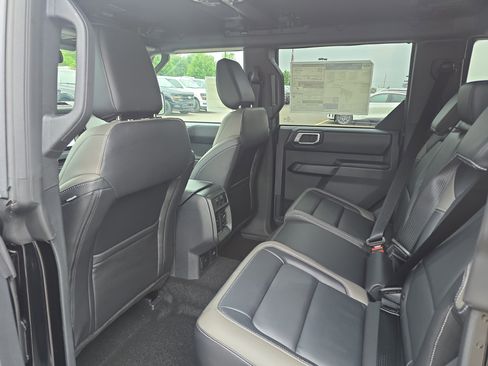 New 2026 Ford Bronco Outer Banks AWD/4WD image 25