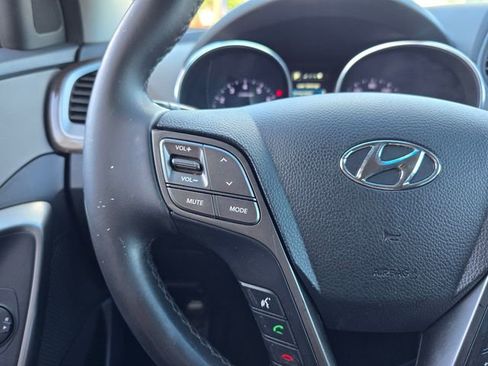 Used 2017 Hyundai Santa Fe Sport FWD image 15
