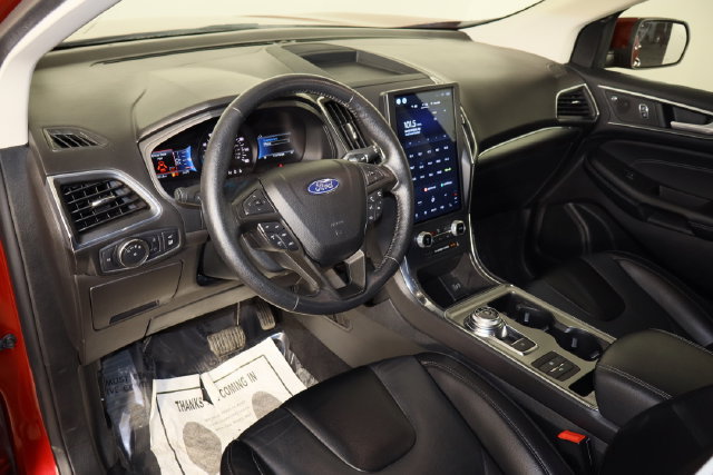 Used 2022 Ford Edge Titanium AWD/4WD image 29