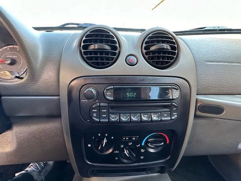 Used 2006 Jeep Liberty Sport w/ Skid Plate Group image 15