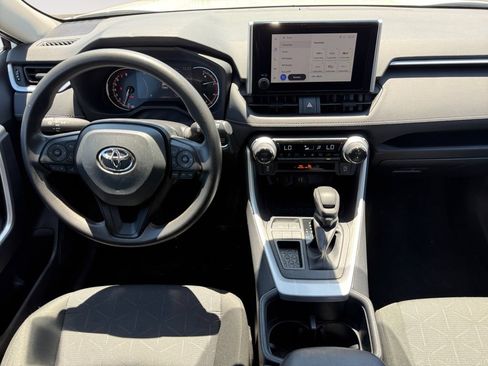 Certified 2025 Toyota RAV4 XLE FWD image 10