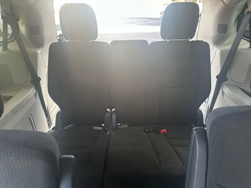 Used 2015 Dodge Grand Caravan SE w/ Quick Order Package 29E SE image 23