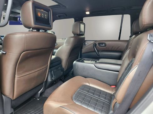 Used 2019 Nissan Armada Platinum AWD/4WD image 27