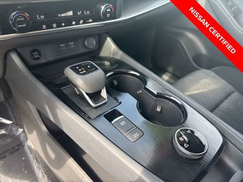 Certified 2026 Nissan Rogue SV AWD/4WD image 19